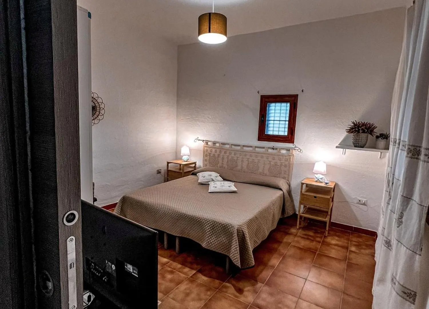 Casa Chiara Con Accesso Diretto Alla Spiaggia Àrbatax Apartmán