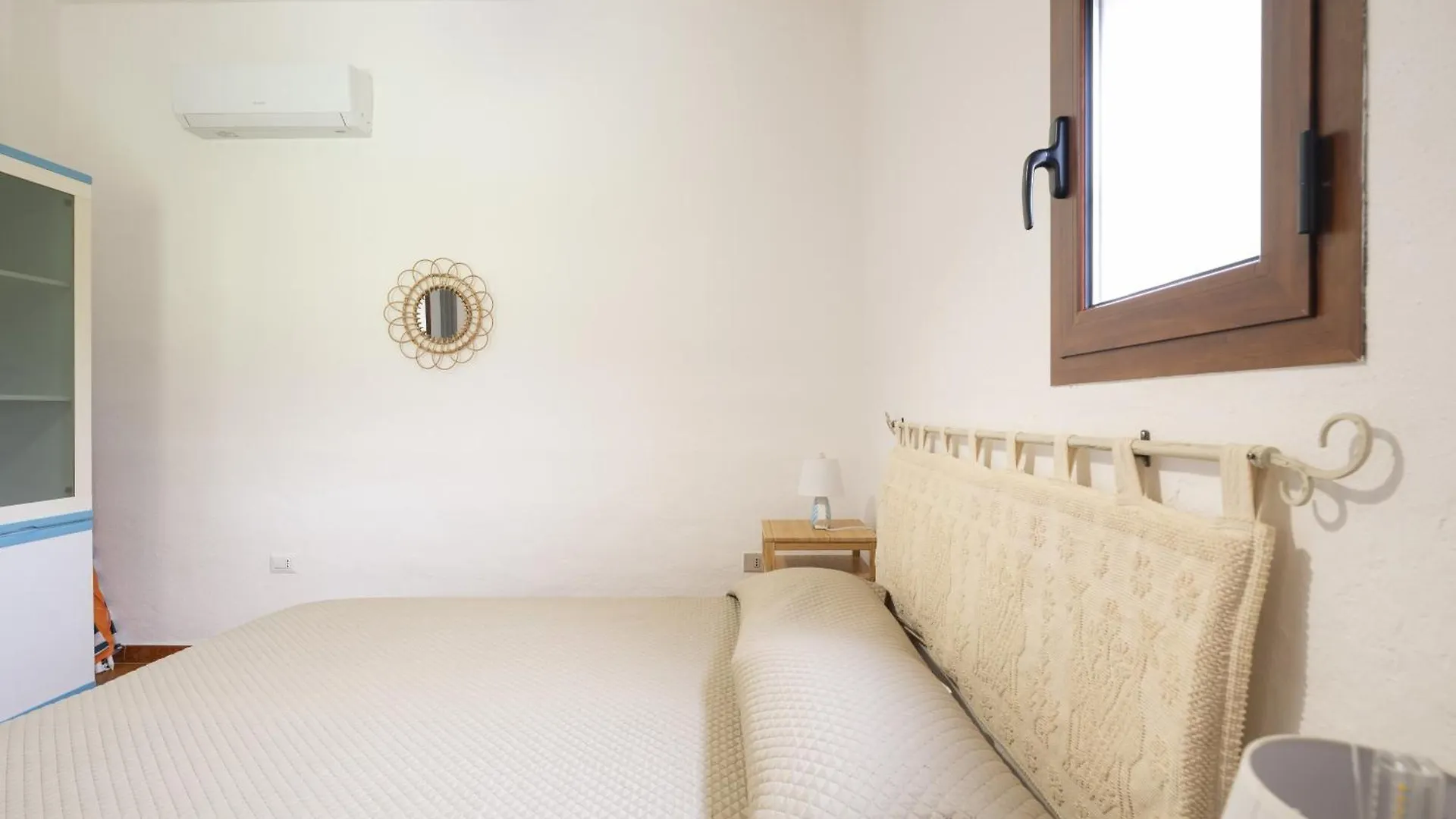 Casa Chiara Con Accesso Diretto Alla Spiaggia Àrbatax 0*,